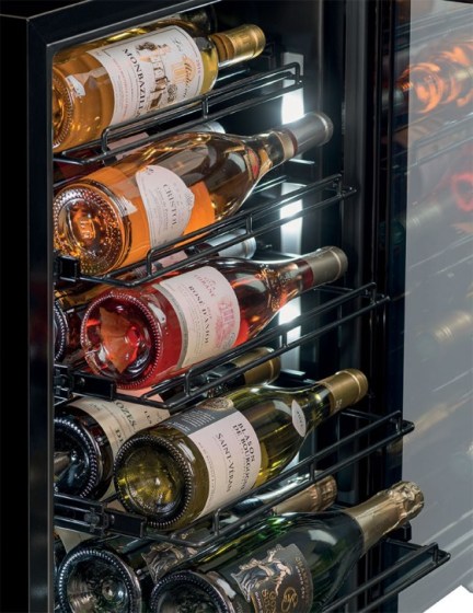 service-wine-cellar-collection-22-bottles (2)